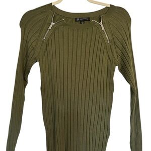 INC International Concepts Green Ribbed Sweater with Zipper Details